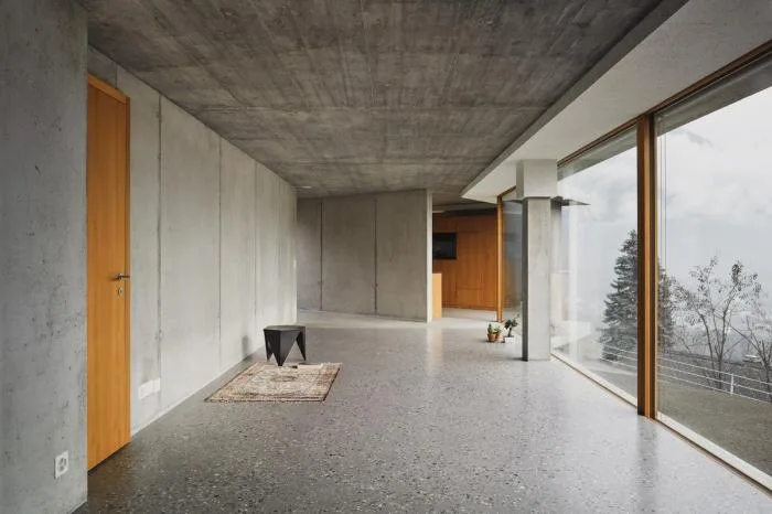BIM建筑|群山环抱之中，“折叠百变”的混凝土小屋