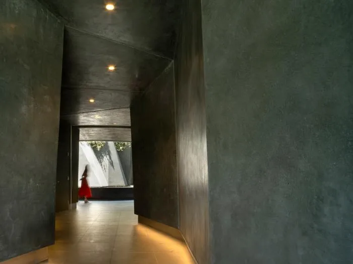 BIM建筑|MAD美国首个项目“比弗利山丘庭院”竣工，“山坡”上的小村庄