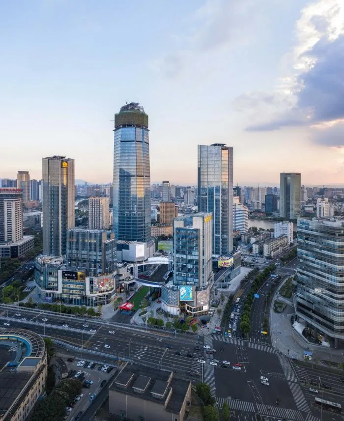 BIM建筑|宁波绿地中心：设计背后的故事 / 三益建筑设计