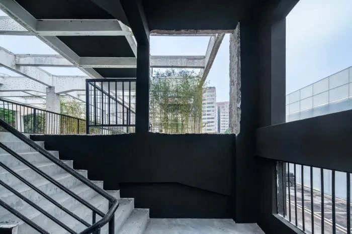 BIM建筑|桥头废墟花园 / 趣城工作室