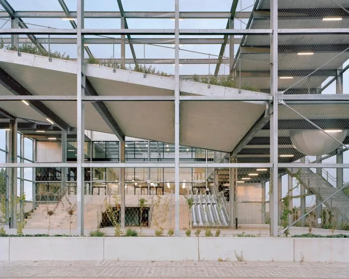 BIM建筑|比利时框架学校：一座活力社区公园 / Xaveer De Geyter Architects