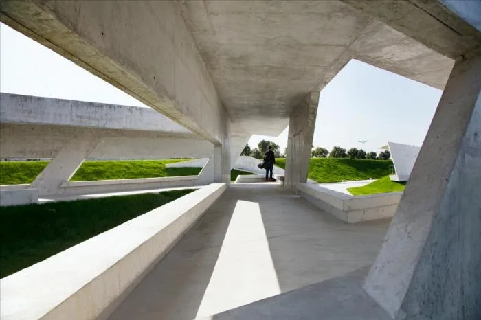 BIM建筑|上海景观游廊 / 德国珮帕施城市发展咨询 + 上海tf建筑事务所