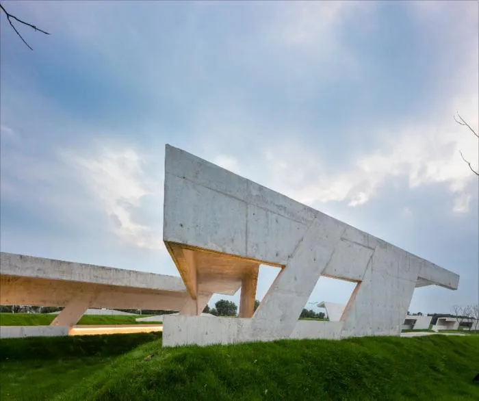 BIM建筑|上海景观游廊 / 德国珮帕施城市发展咨询 + 上海tf建筑事务所