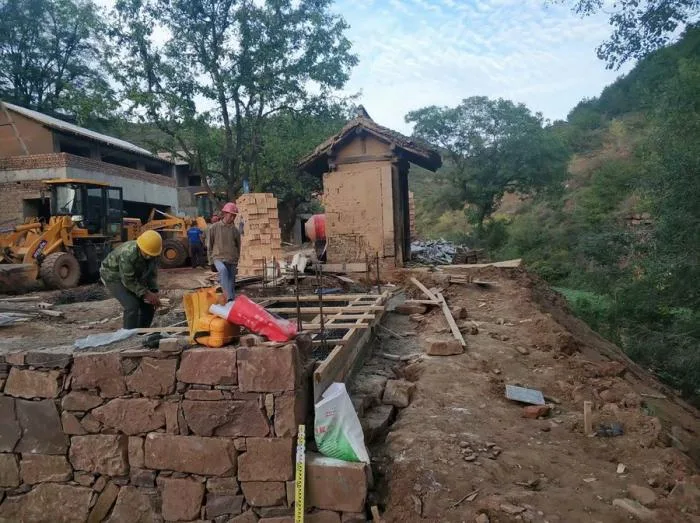 BIM建筑|太岳院子——造币局民宿 / 三文建筑