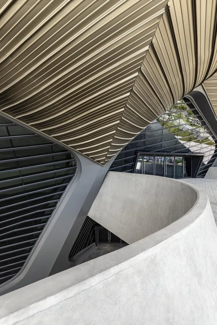 BIM建筑|灵感源于流动的晶体几何形状——台北音乐中心 / RUR Architecture DPC