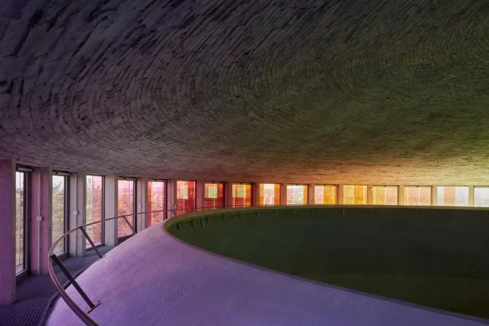BIM建筑|上帝的触摸，捷克彩虹教堂“Beatified Restituta” / Atelier Stepan