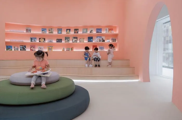 BIM建筑|E Studio｜三月绘本 / 壹所设计工作室