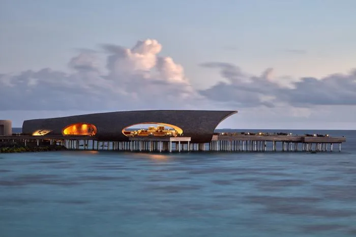 BIM建筑|凝望碧蓝大海的岛屿村落：马尔代夫沃木里瑞吉度假酒店