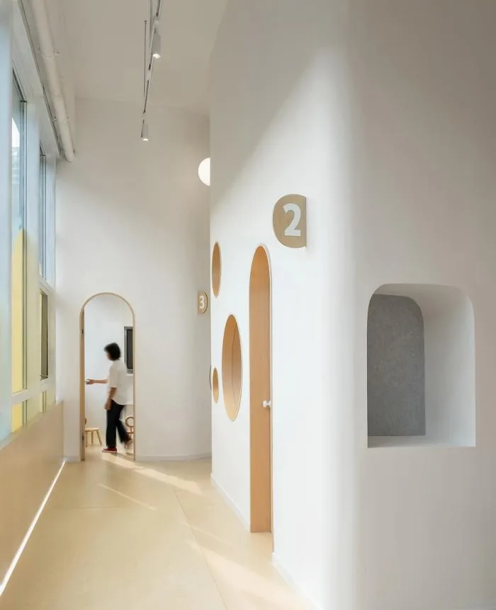 BIM建筑|E Studio｜三月绘本 / 壹所设计工作室