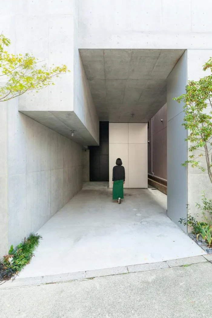 BIM建筑|像树一样生长延伸：日本丰岛画廊住宅 / 平田晃久建筑事务所