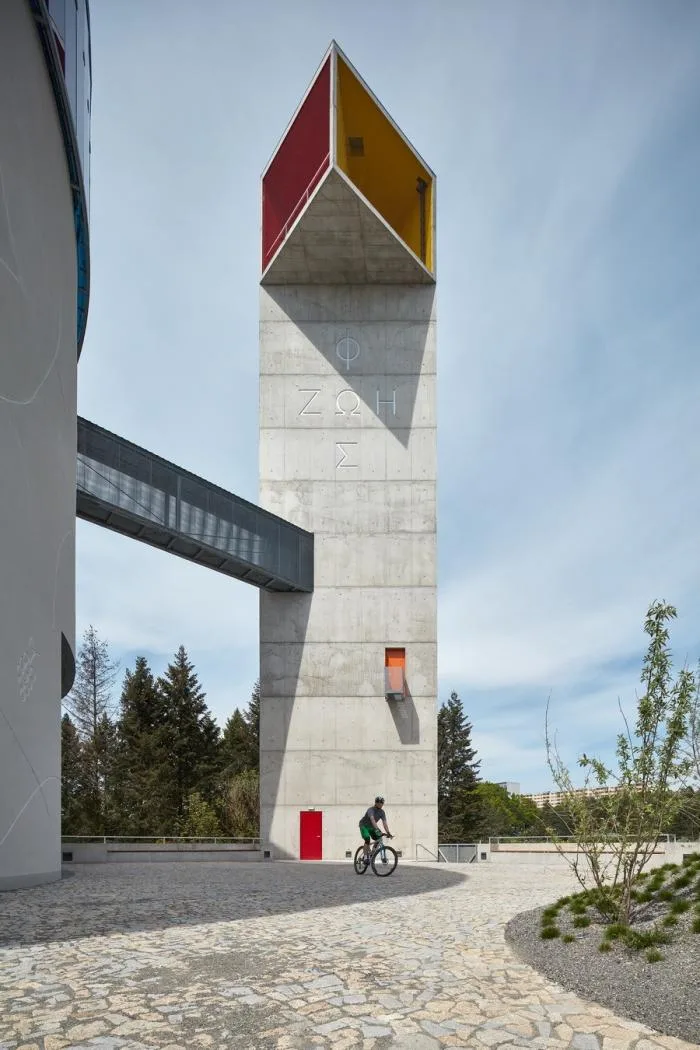 BIM建筑|上帝的触摸，捷克彩虹教堂“Beatified Restituta” / Atelier Stepan