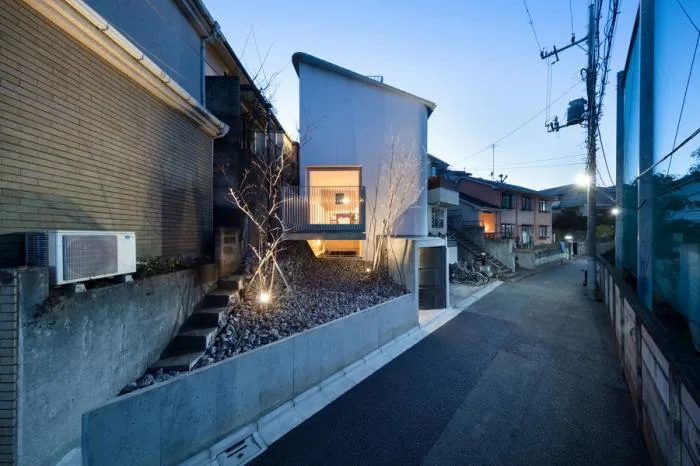 BIM建筑|善福寺建筑师自宅 / aoyagi design