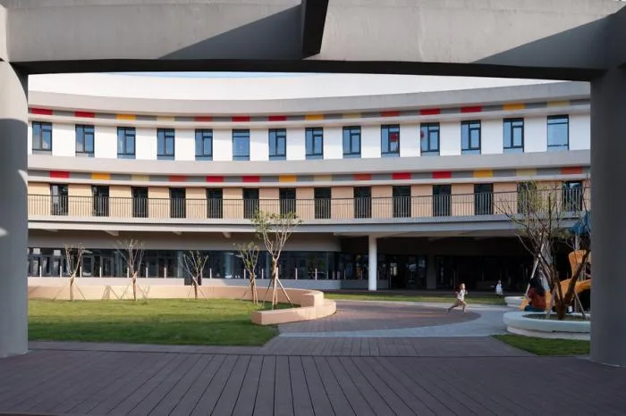 BIM建筑|三门健跳大孚双语幼儿园，台州 / 上海思序建筑规划设计