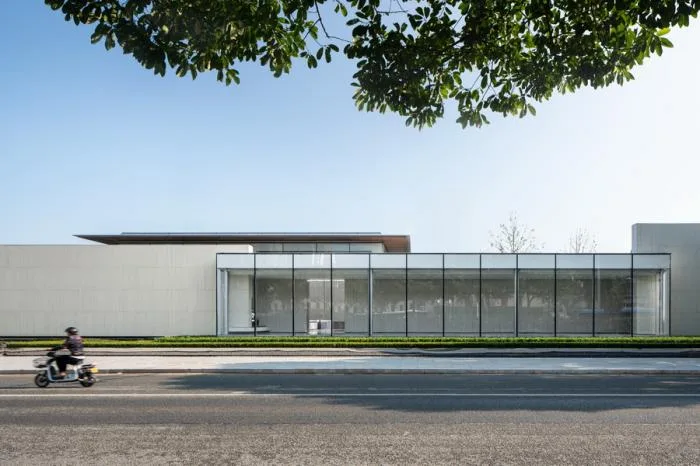 BIM建筑|十棵大香樟下的三进院子：未来城展示馆 / 孟凡浩-gad · line+ studio
