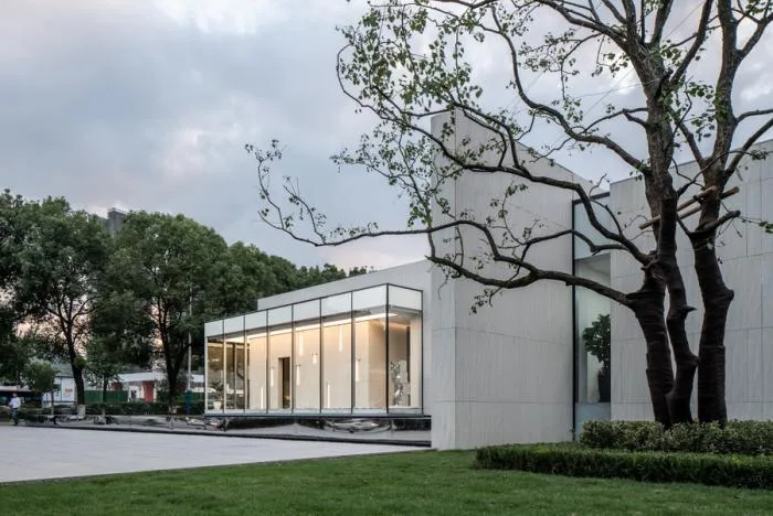 BIM建筑|十棵大香樟下的三进院子：未来城展示馆 / 孟凡浩-gad · line+ studio