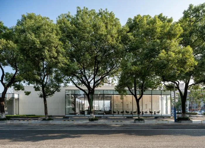 BIM建筑|十棵大香樟下的三进院子：未来城展示馆 / 孟凡浩-gad · line+ studio
