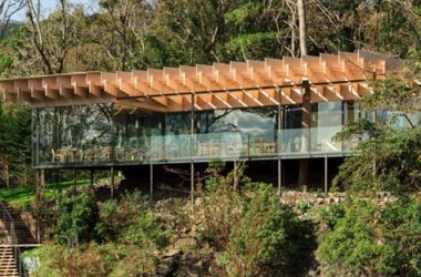 BIM建筑|隈研吾设计交叉木板屋顶的Mikuni Izukogen餐厅-BIM建筑网