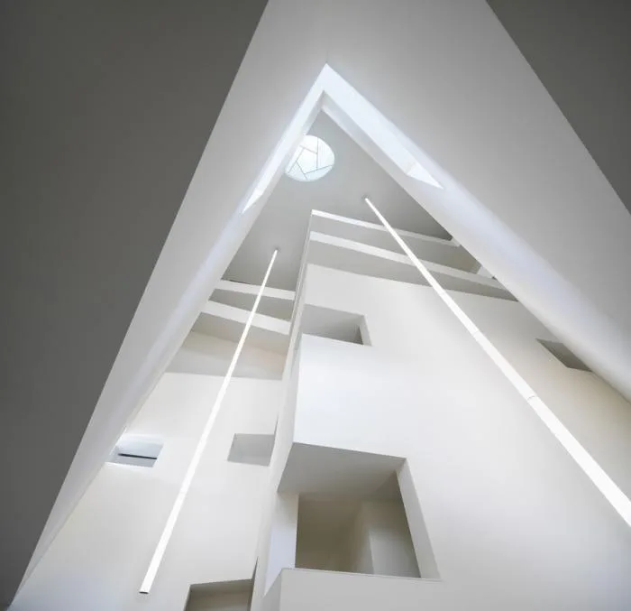 BIM建筑|华茂艺术教育博物馆 / 阿尔瓦罗·西扎 + 卡洛斯·卡斯塔涅拉