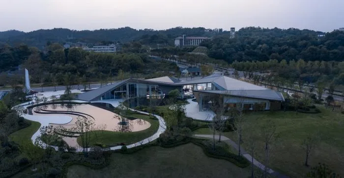 BIM建筑|南京燕子矶规划展示中心 / 帝奥设计集团