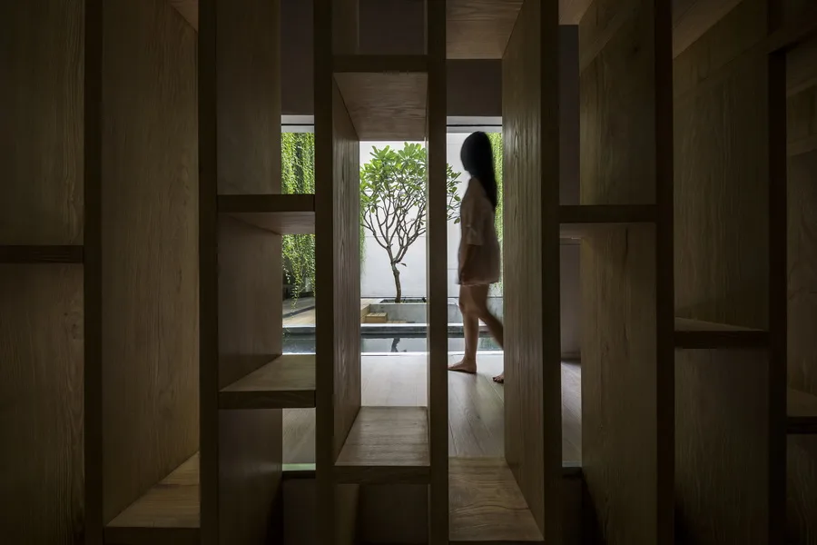 BIM建筑|越南Tan Dinh住宅，简居于“桥上” / MIA Design Studio
