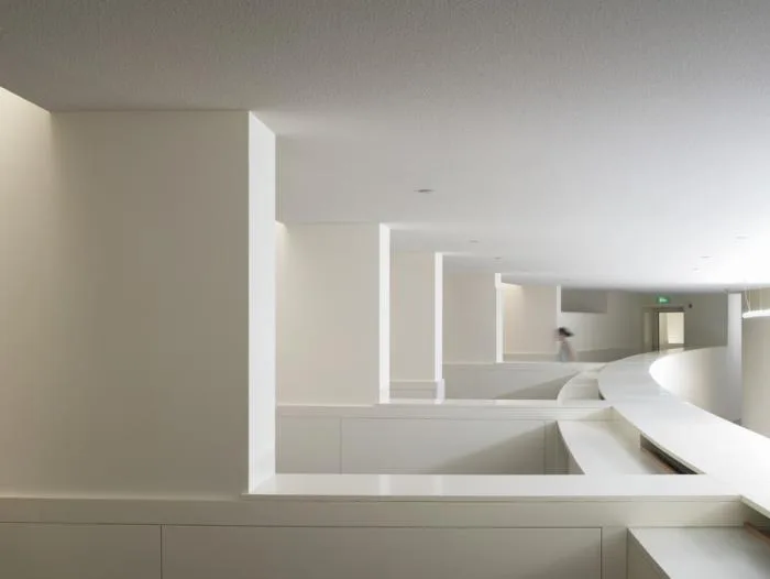 BIM建筑|华茂艺术教育博物馆 / 阿尔瓦罗·西扎 + 卡洛斯·卡斯塔涅拉