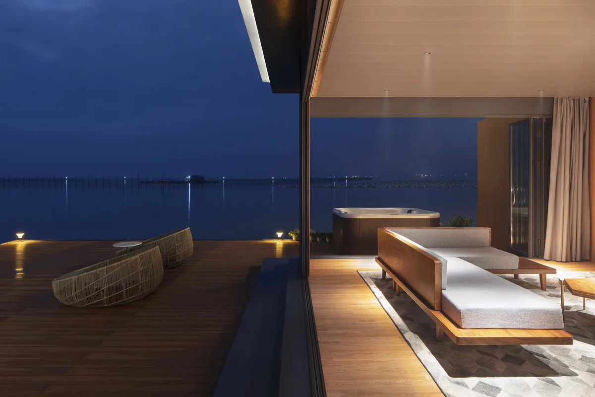 BIM建筑|Hi Sea 漂浮酒店 / 平衡空间设计