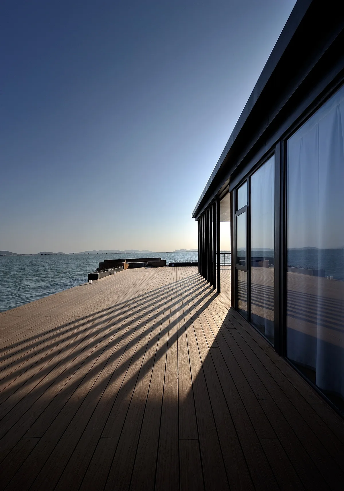 BIM建筑|Hi Sea 漂浮酒店 / 平衡空间设计