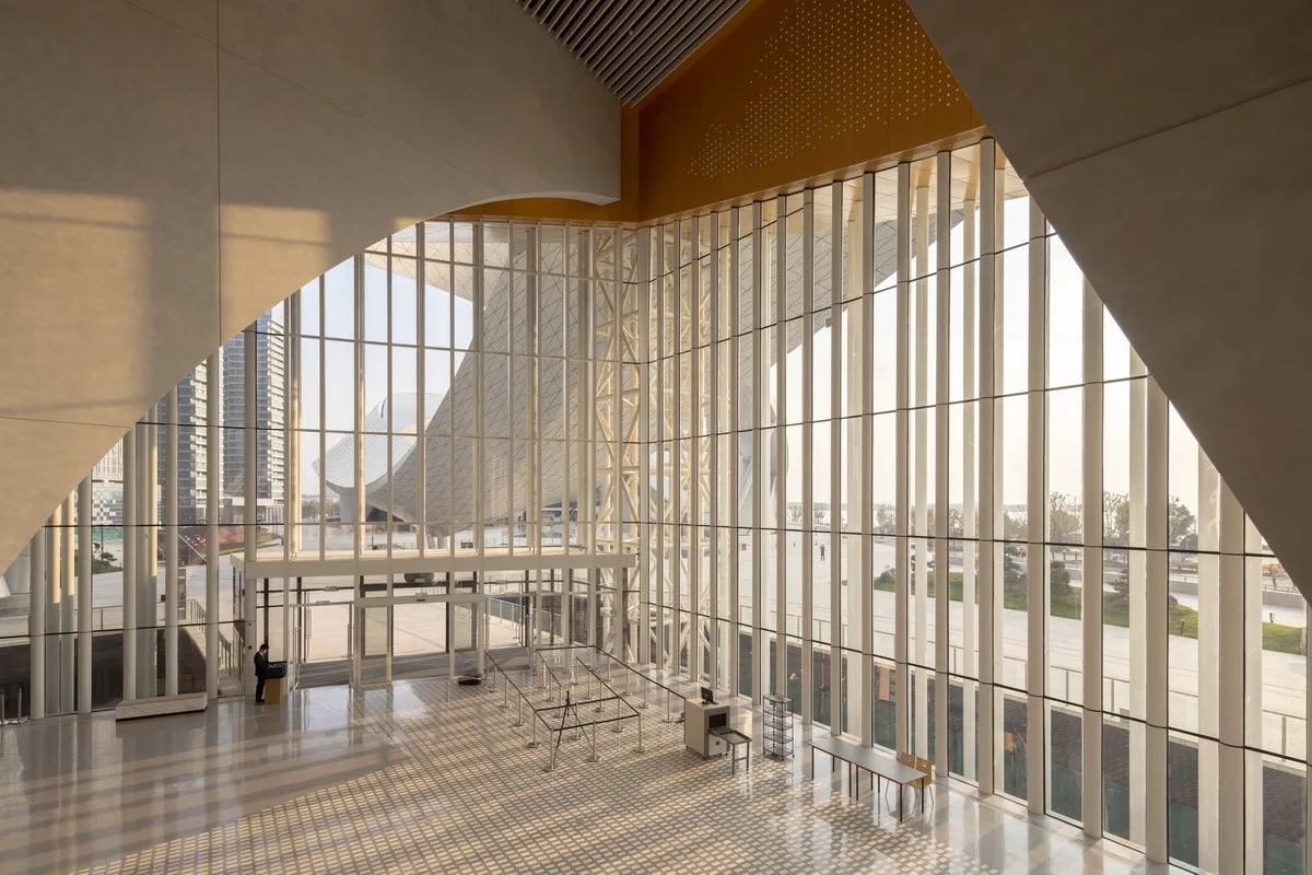 BIM建筑|苏州湾大剧院：太湖之畔的“飘带” / 克里斯蒂安·德·包赞巴克
