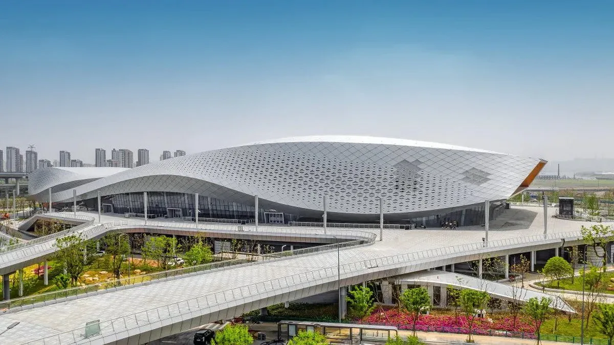 BIM建筑|宁波奥林匹克体育中心：运动空间的色彩美学 / CCDI卝智设计