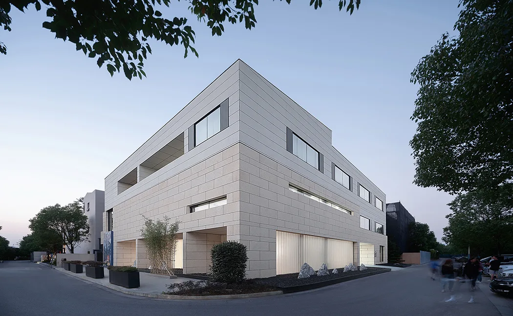 BIM建筑|光的游戏：苏州虹美术馆 / 零壹城市建筑事务所