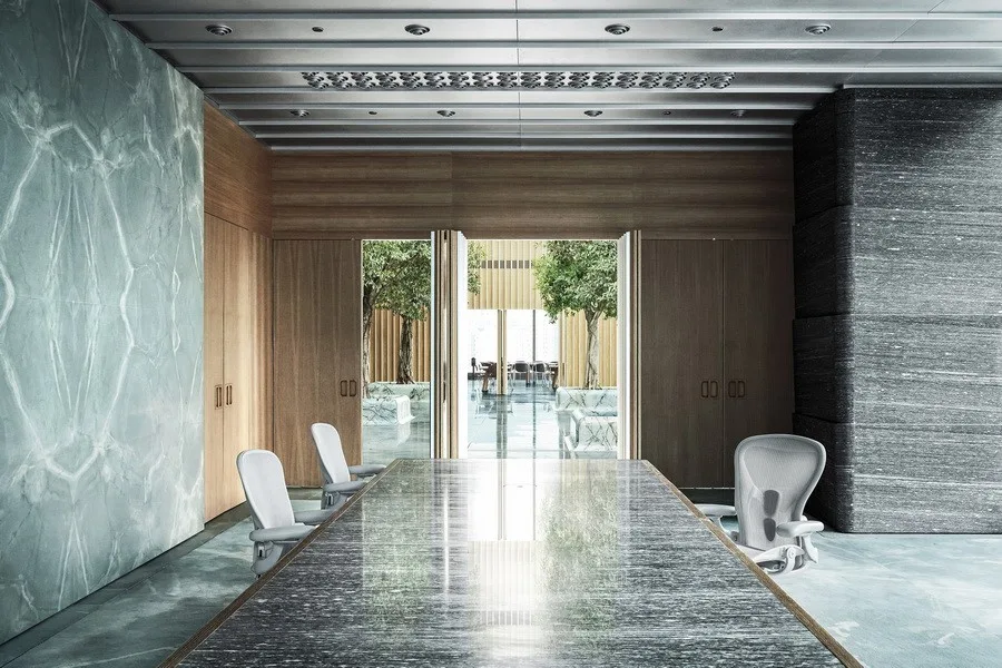 BIM建筑|光影之画——港丰发展总部 / 设计集人
