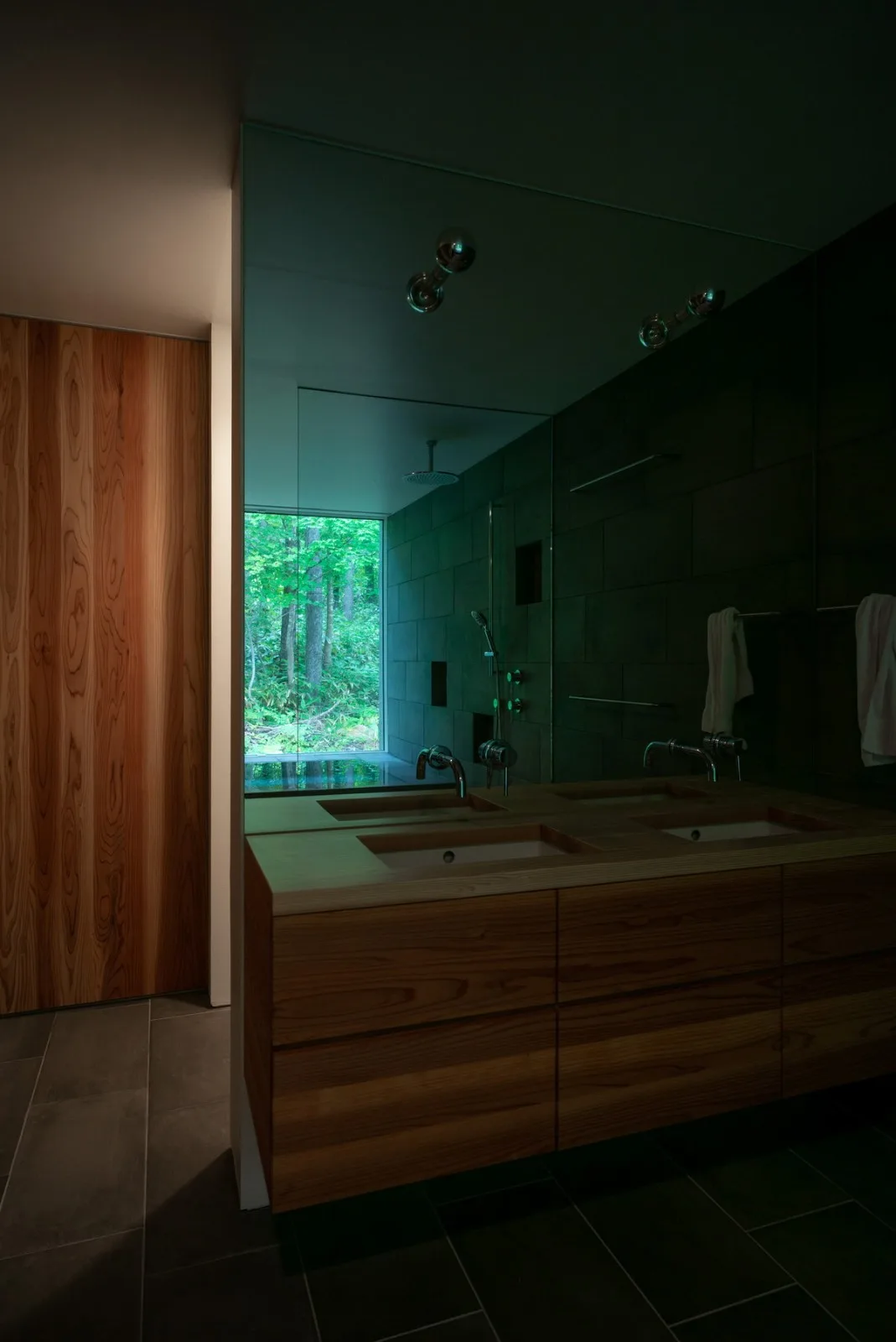 BIM建筑|北海道森林小屋，延伸的“触角” / Florian Busch Architects