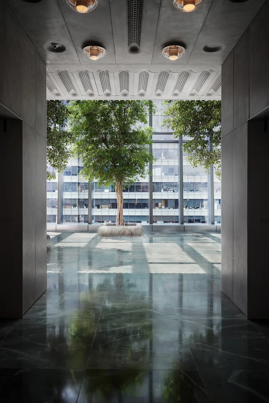 BIM建筑|光影之画——港丰发展总部 / 设计集人