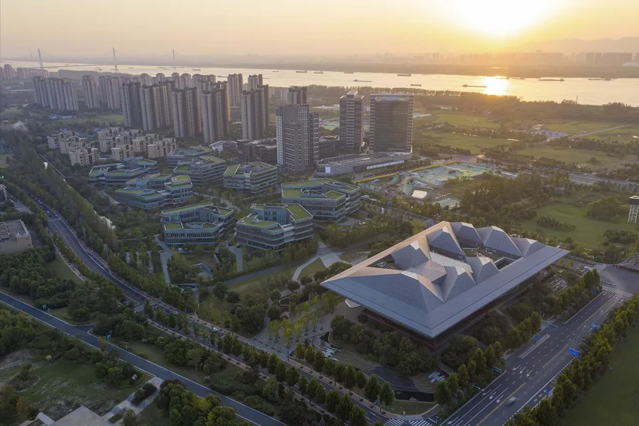 BIM建筑|南京生态科技岛新纬壹科技园区 / NBBJ