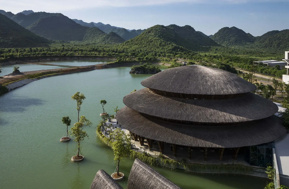 BIM建筑|维达纳受蕴餐厅，模块化竹制架构 / 武重义建筑事务所