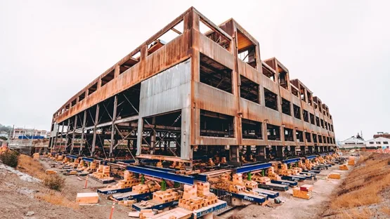 BIM建筑|旧金山一大楼抬升10英尺，应对海平面上升