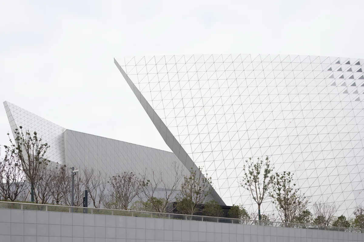 BIM建筑|苏州湾大剧院：太湖之畔的“飘带” / 克里斯蒂安·德·包赞巴克