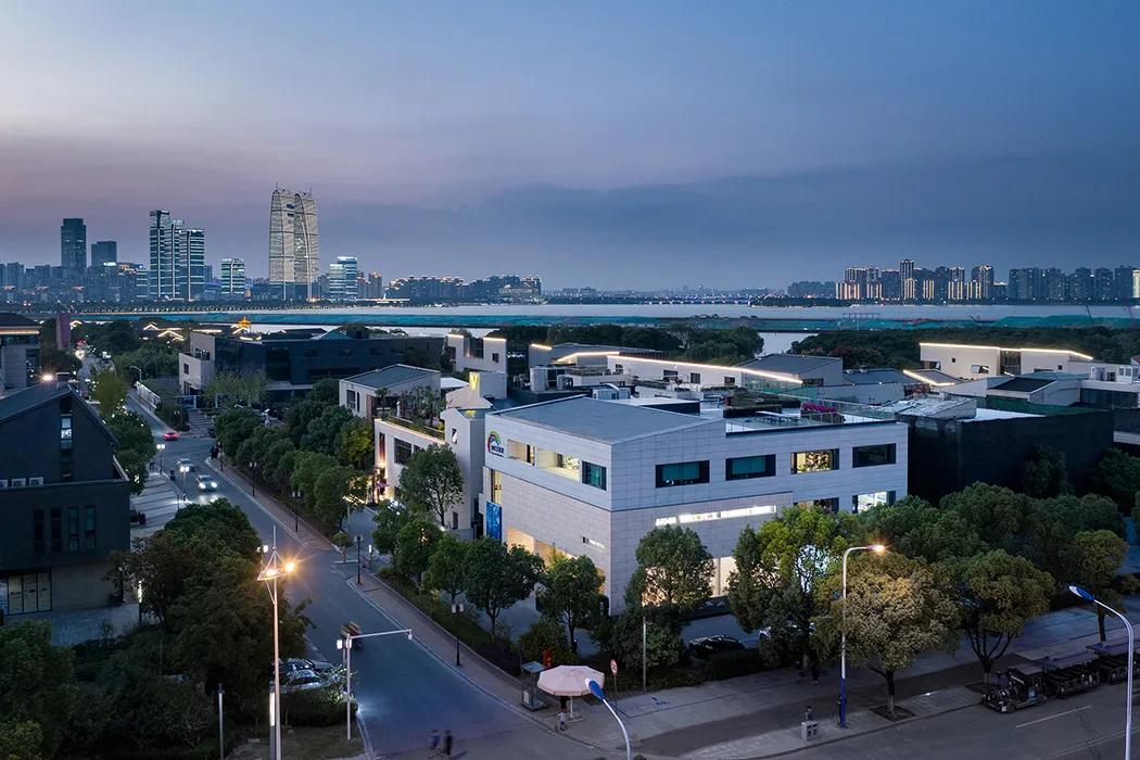 BIM建筑|光的游戏：苏州虹美术馆 / 零壹城市建筑事务所