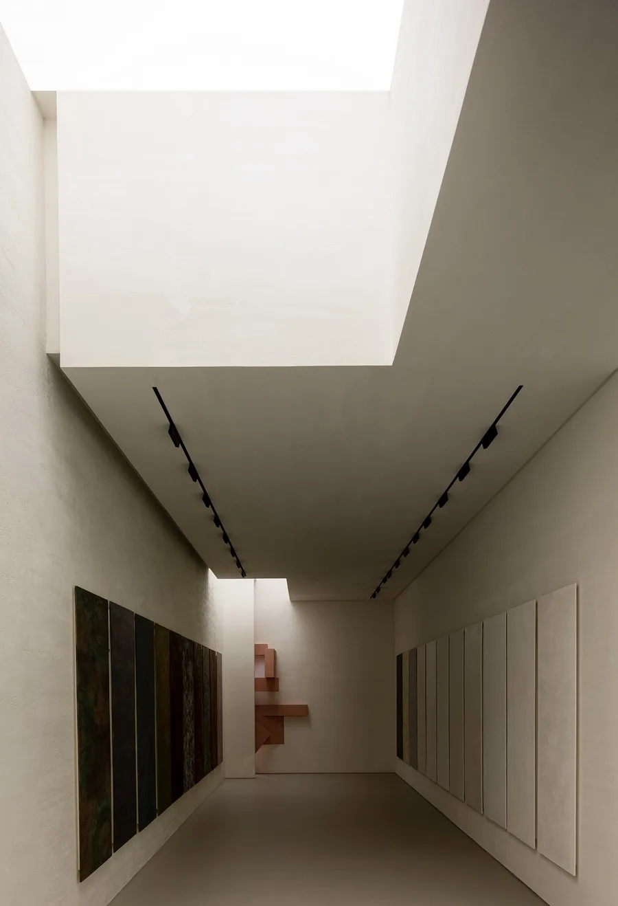 BIM建筑|ANBONG HOME 艺术涂料展厅 / 艾克建筑设计