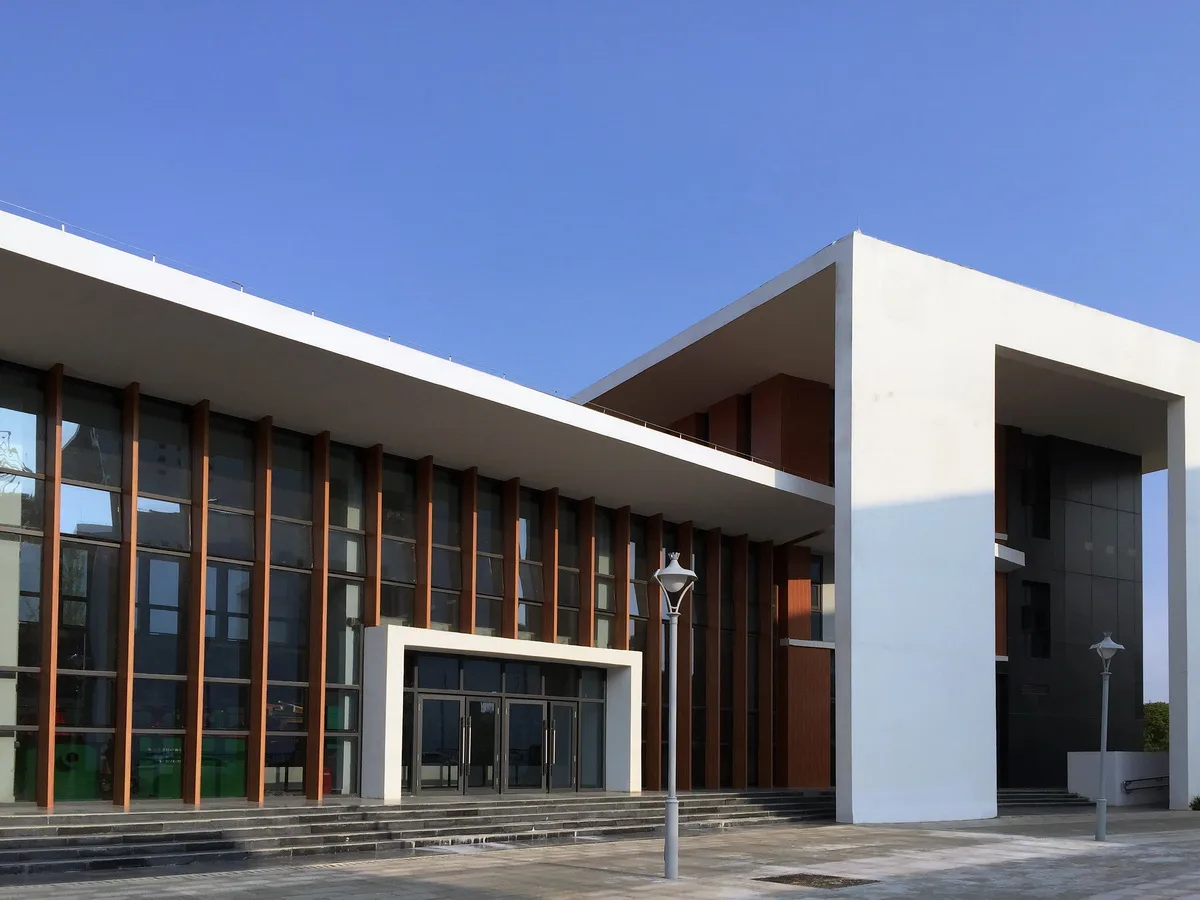 BIM建筑|广西贺州市.平桂档案馆——简洁至上 / 广西中盛建筑设计有限公司