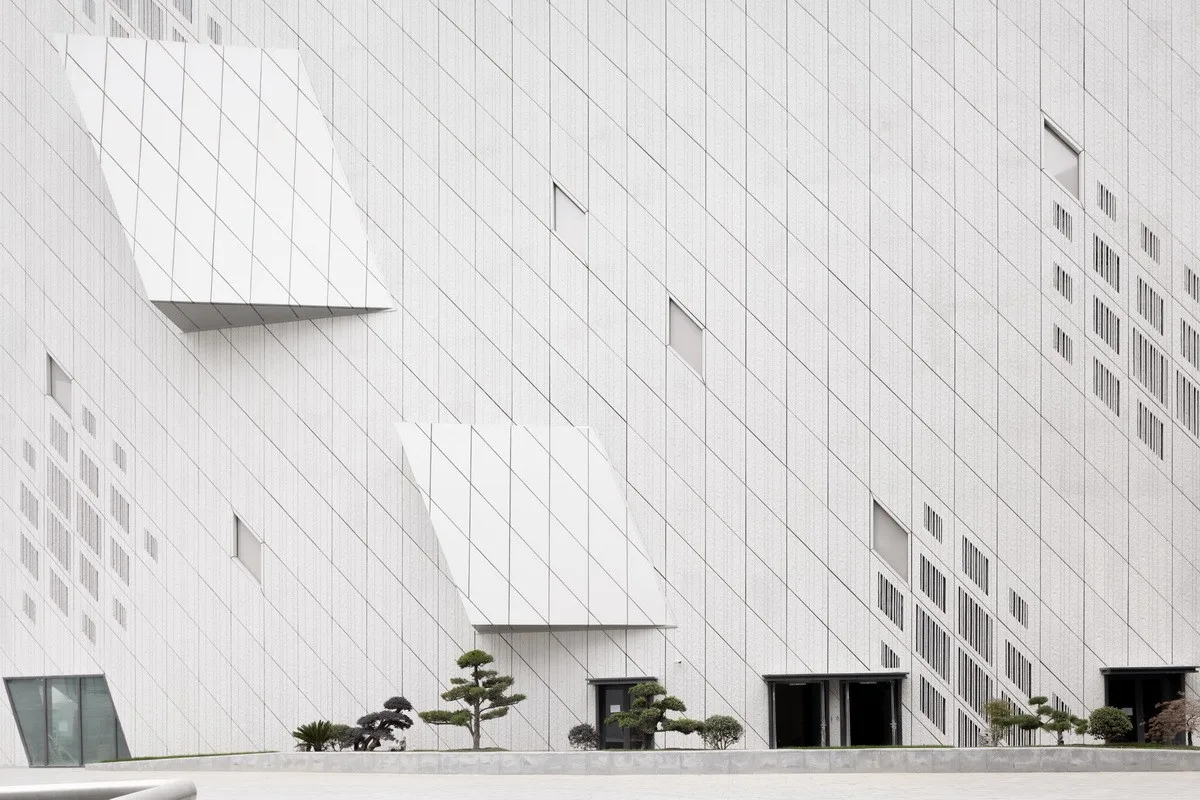 BIM建筑|苏州湾大剧院：太湖之畔的“飘带” / 克里斯蒂安·德·包赞巴克