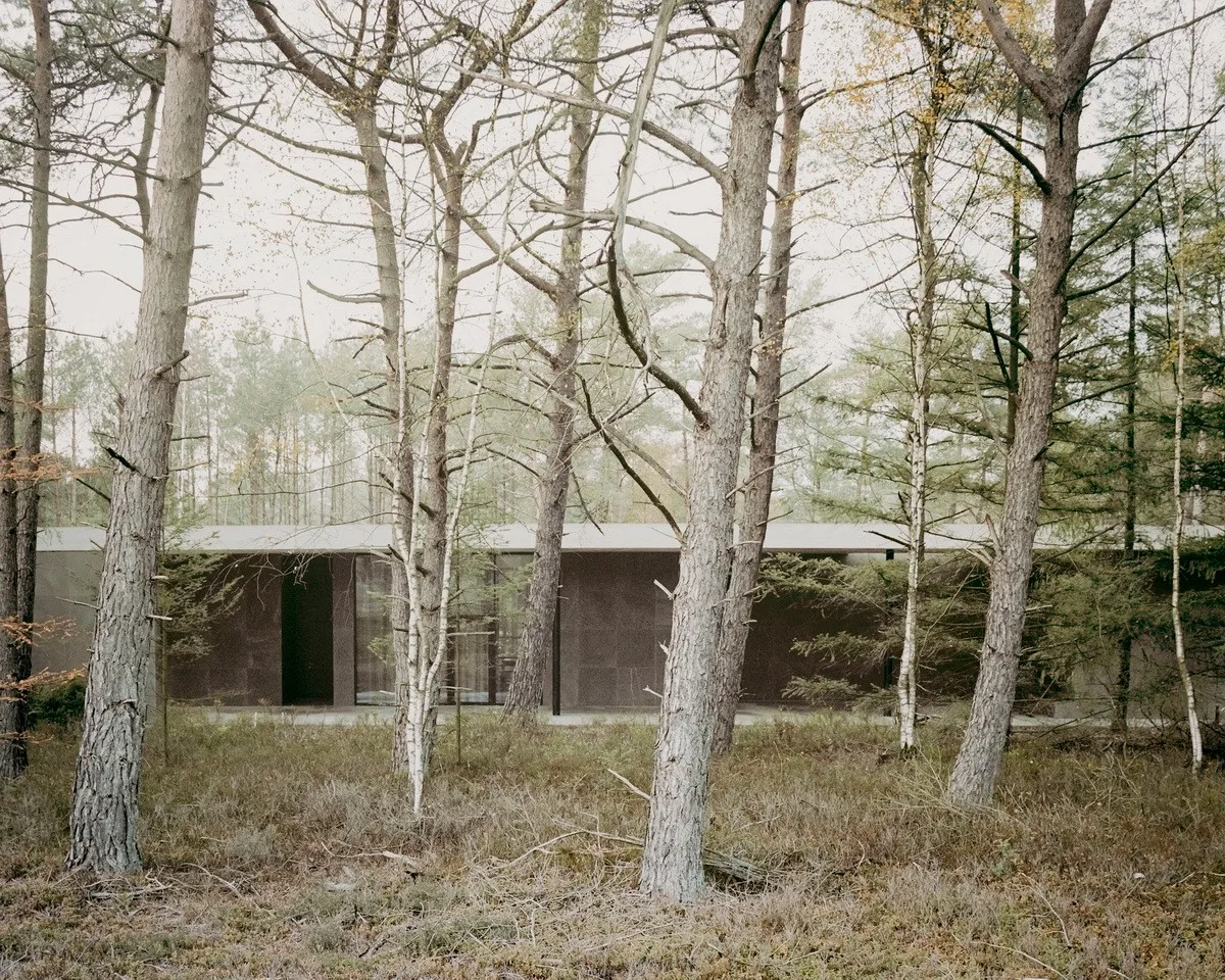 BIM建筑|荷兰受害者纪念堂“卢嫩馆”，消隐而平和 / KAAN Architecten