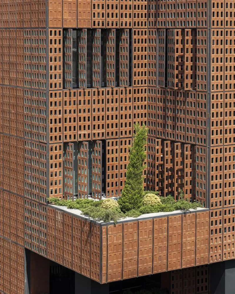 BIM建筑|砖石结构像素化装饰 | 谢里夫理工大学办公楼
