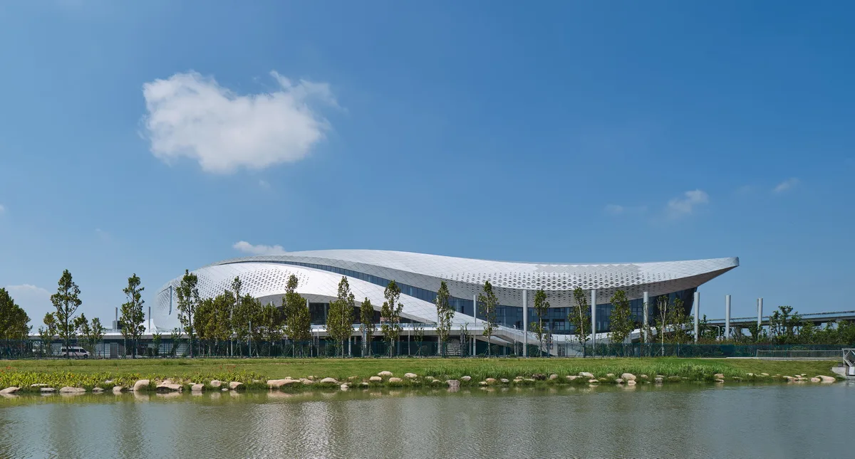 BIM建筑|宁波奥林匹克体育中心：运动空间的色彩美学 / CCDI卝智设计