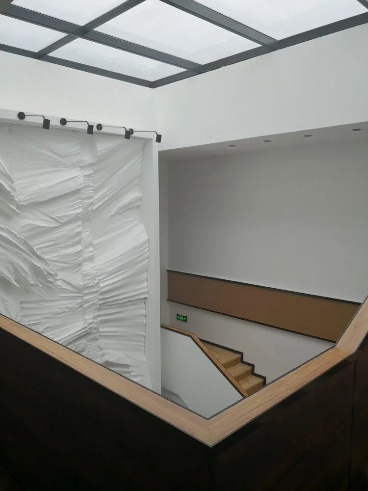 BIM建筑|夹缝中自然生长：中国.葫芦岛德邻堂产业楼设计实践 / DJ+建筑设计事务所