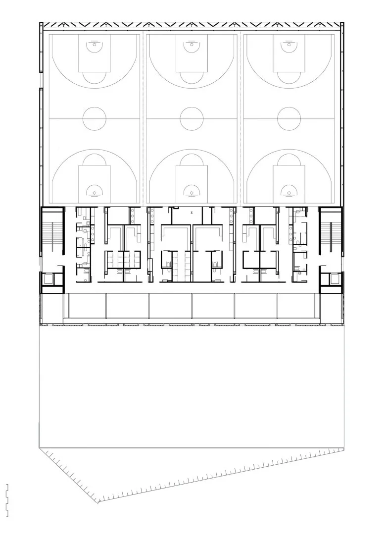 BIM建筑|红砖石外墙的半地下体育场 | CAMP DEL FERRO 体育中心
