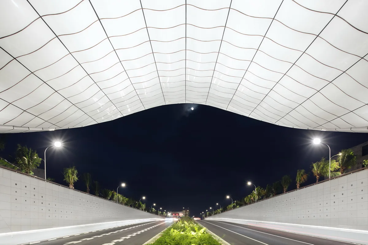 BIM建筑|海口文明东隧道光过渡设计：优雅纯洁的白色贝壳 / 槃达中国