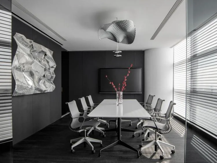 BIM建筑|泊通投资办公设计：空间情绪触发高效引擎 / 高志强，AFFD设计事务所
