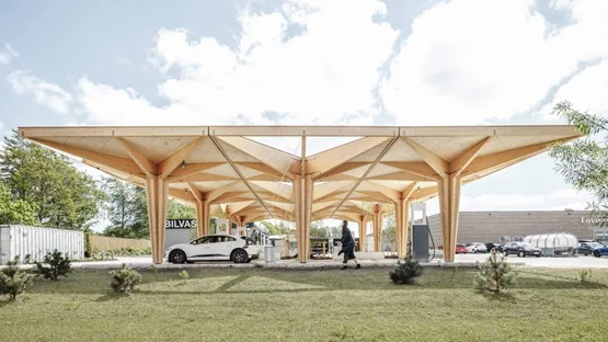 BIM建筑|科布工作室在丹麦推出树状电动汽车充电站