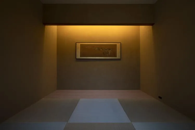 BIM建筑|东京天空洞穴住宅：静谧的自然居所 / IKAWAYA Architects